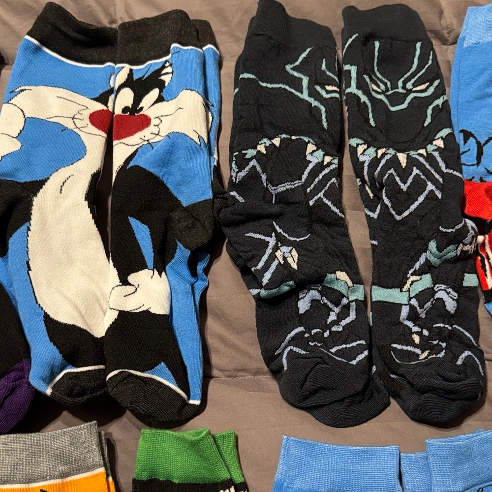 Colorful Cartoon/Comic Character Socks Set - Picture 5 of 6
